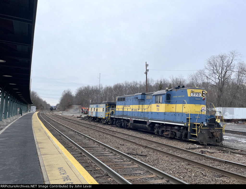 M&NJ RR at Campbell Hall Station